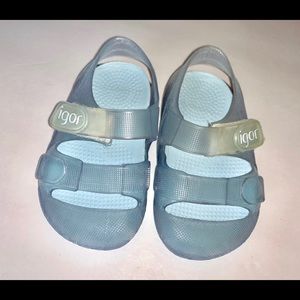 Adorable igor shoes.